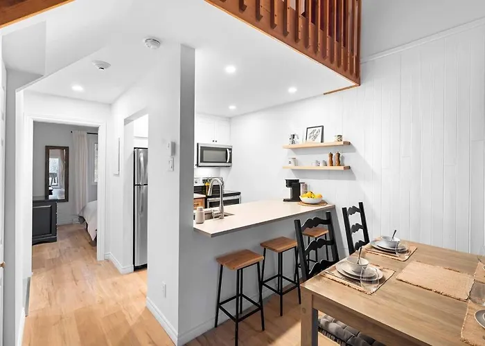 Cozy & Simple Condo With Views Of Mont-Tremblant